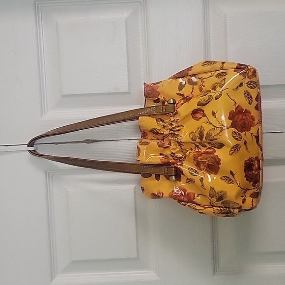 Cynthia Rowley Vintage Floral Handbag - Picture 10 of 13
